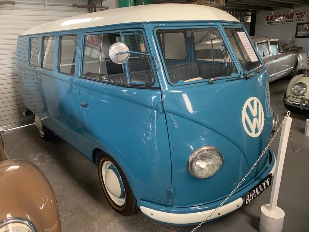 1954 VW 11 Window Kombi Barndoor