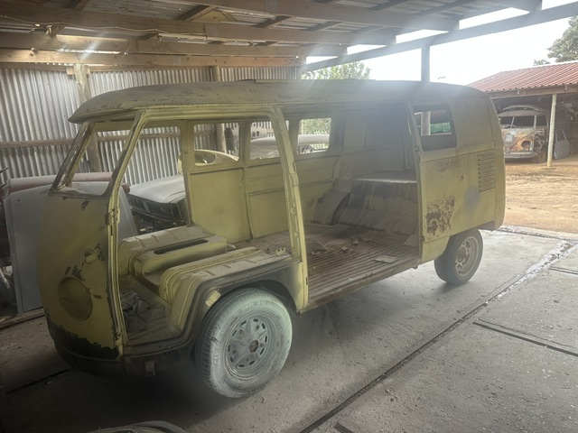 1961 VW Westfalia SO23